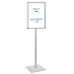 PBQRA104-espositore-piantana-con-cornice-a-scatto-A3