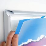 PBS875-cornice-a-scatto-luminosa-a-led-da-muro