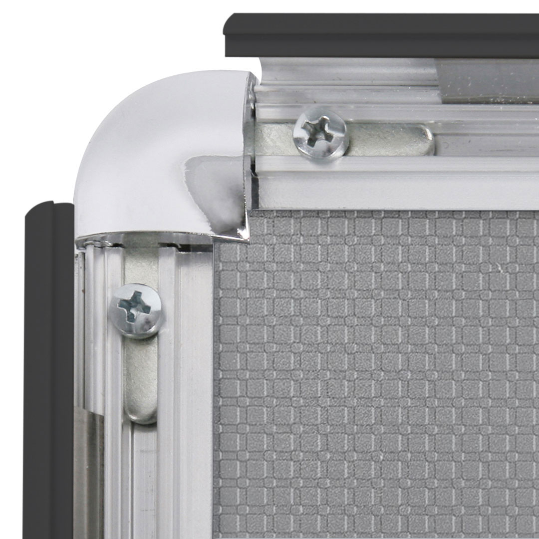 dettaglio-espositore-da-terra-cornice-nera-a-scatto