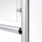 Espositore-autoportante-porta-avvisi-per-negozi