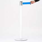 PB15044-B-colonnina-bianca-segna-percorso