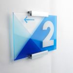 PBC12025S-distanziale-da-muro-satinato-con-brugole-per-targhe-senza-foro