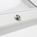 PBCITY311-bacheca-autoportante-porta-menu-serratura