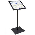 PBCITY312N-porta-avviso.autoportante-da.-esterno-con-apertutra-chiave