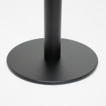 PBS1046-colonnina-segnapercorso-in-acciaio-nero-con-base-piatta-nstro-3-metri