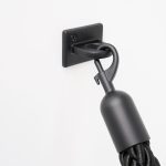 PBS1123N-attacco-a-muro-nero-colonnine-con-cordone