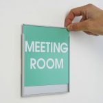 PBS305-targa-alluminio-slim-da-parete