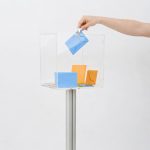 PBS489U-cubo-30x30x30-plexiglass-autoportante-fessura