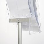 PBS5003A4-porta-depliant-in-plexi-trasparente-autoportante-3-tasche-A4