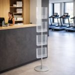 PBS553-espositore-monofacciale-porta-depliant-autoportante-da-pavimento-tasche-A4