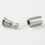 PBS728-distanziale-13x20-in-acciaio-con-apertura-a-brugola-per-fissaggio-targhe-a-muro