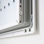 PBSD301-bacheca-portachiavi-da-muro-angolo-aperto