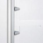 espositore-da-pavimento-porta-avvisi-con-tasche-in-plexiglass