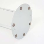 base-sotto-dettaglio-porta-depliant-autoportante