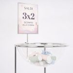BPSK013-espositore-per-negozi-bancarella-con-porta-avviso-saldi-e-promozioni